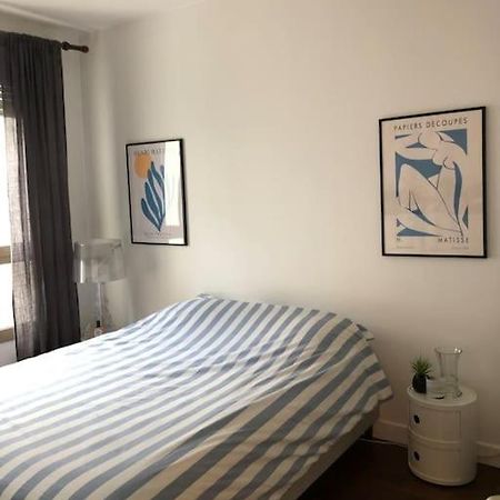 Appartement Cosy Et Calme - Au Coeur De Levallois - Avec Balcon Luaran gambar